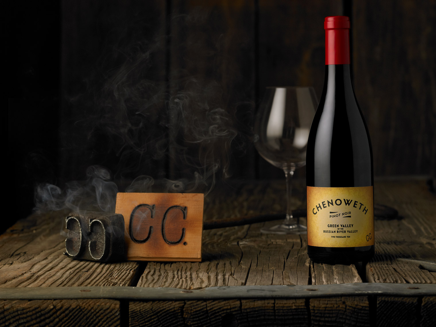 AlanCampbellPhotography, Chenoweth Vineyards wine shot with cool brand