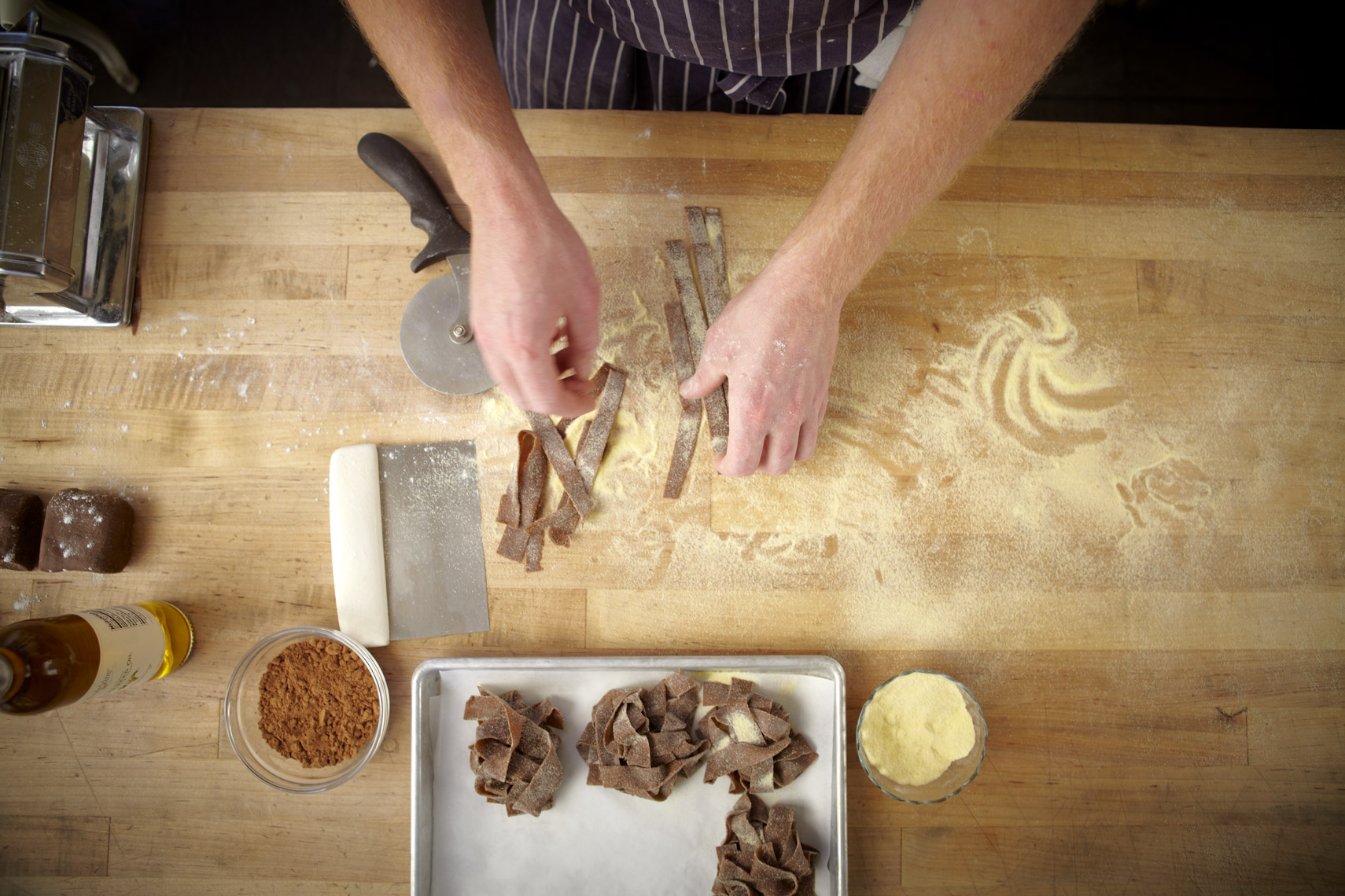 AlanCampbellPhotography, prepping the pasta