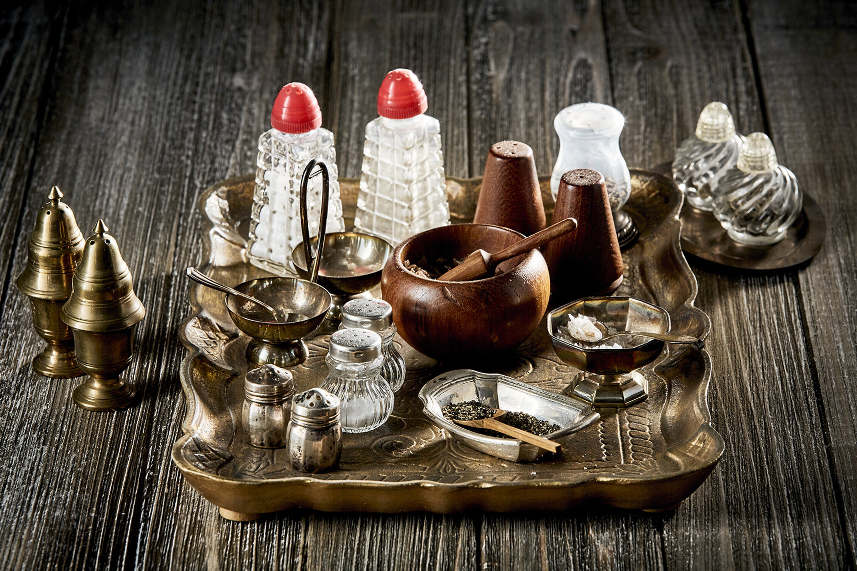 AlanCampbellPhotography, Vintage Salt_Pepper dispensers still life